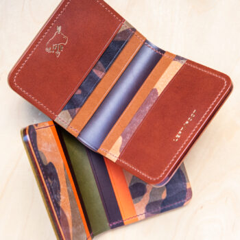 Autumn-themed compact bifolds